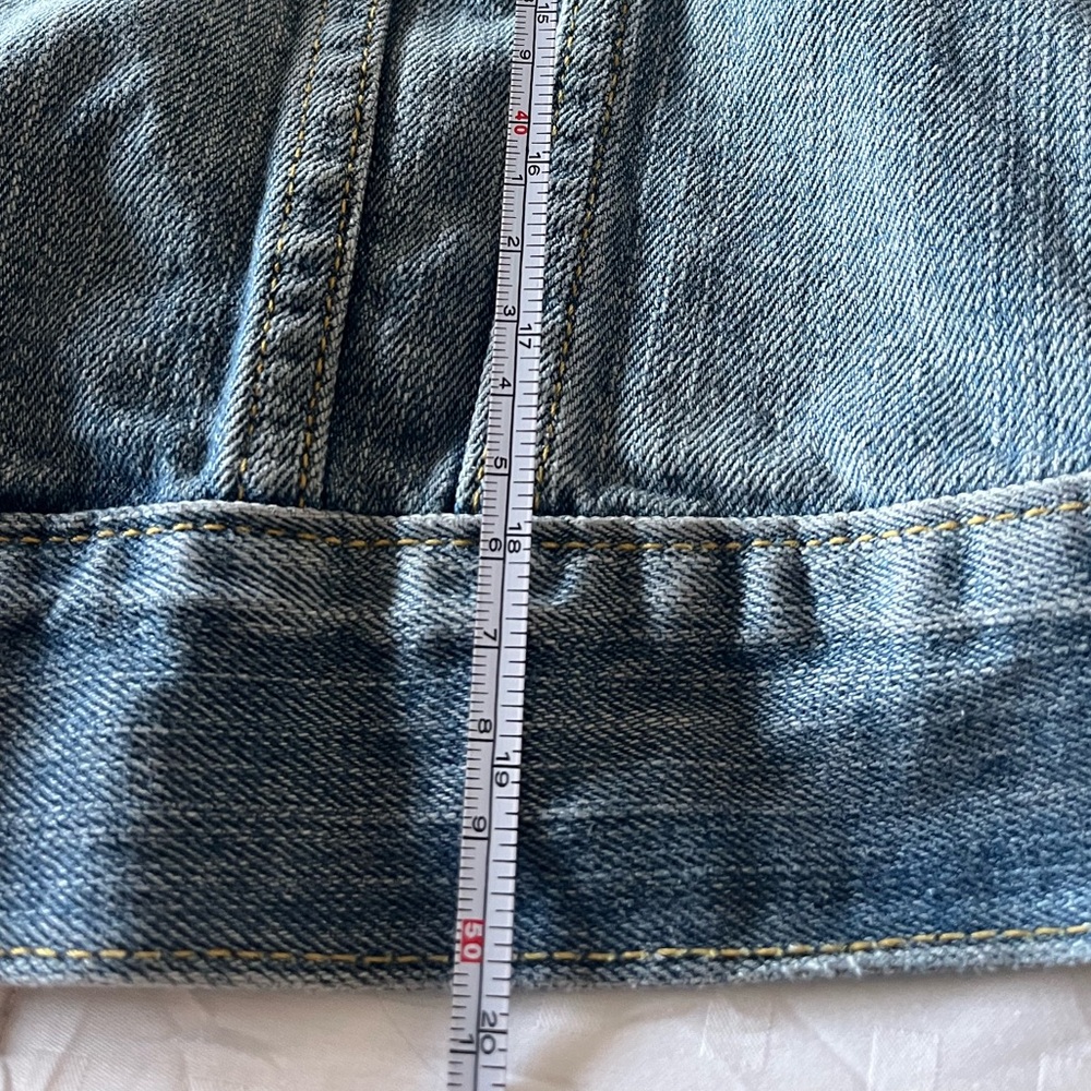 Levi’s Jean Vest - Picture 8 of 8
